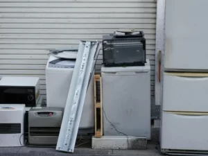 壊れた家電類
